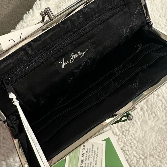 Vera Bradley purse / wallet - Picture 3 of 5
